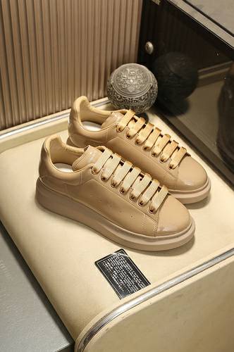 Picture of Alexander McQueen Shoes Men _SKUfw88206490fw